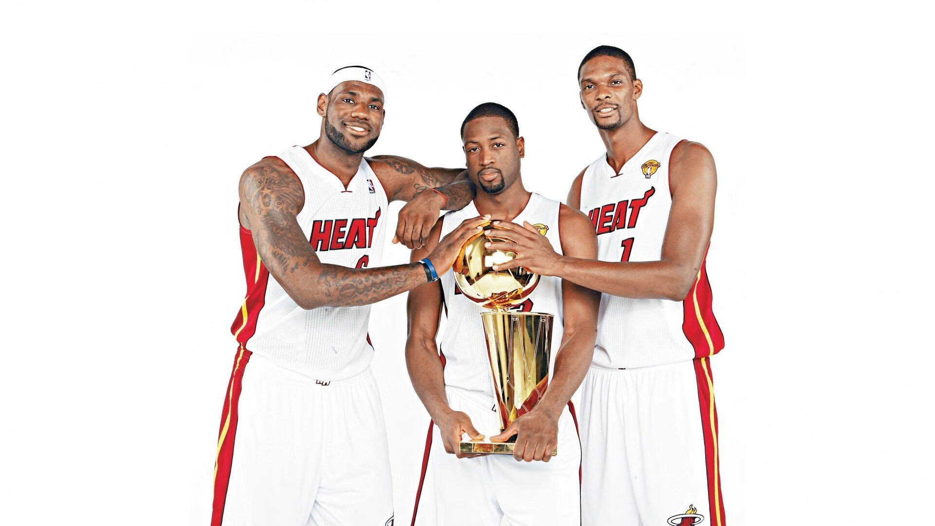 中超“鲁粤大战”山东泰山3比1取胜 联赛争冠格局微妙变化